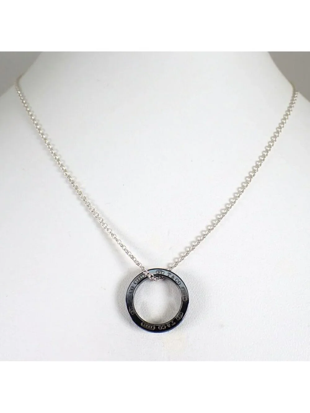Tiffany & Co Titanium 925 Circle Necklace